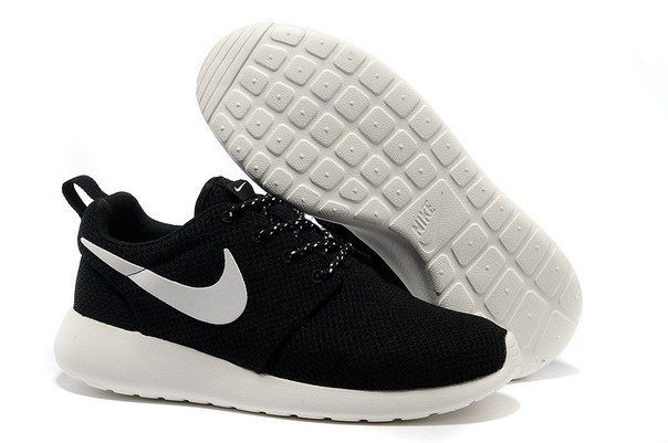 Nike Roshe Run Черно-белые 